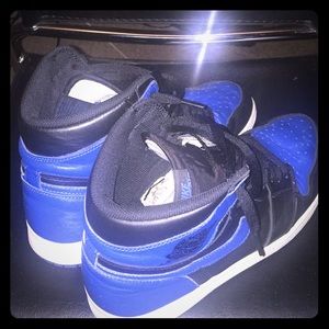 Jordan 1s royal blue